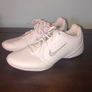 Worn once. Nike Sideline III Cheer Sneakers
